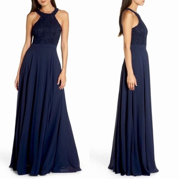 ✨ Picture Perfect Navy Blue Lace Maxi Dress✨ - Picture 1 of 14